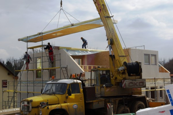 spgm/gal/Ukazkovy dum/2.den/Ritka_stavba 024.jpg